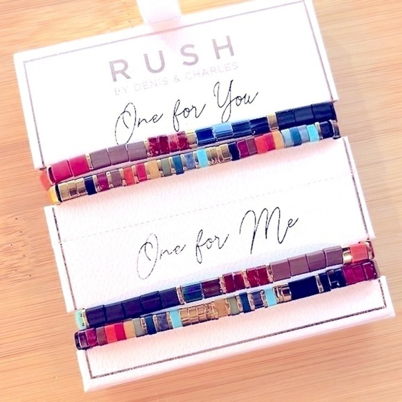 Brand New Rush By Denis & Charles Set of 4 Colorful Beaded Friendship Bracelets - Picture 3 of 11